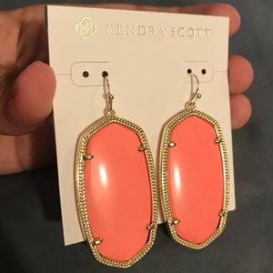 Kendra Scott Danielle Earrings - Coral Magnesite